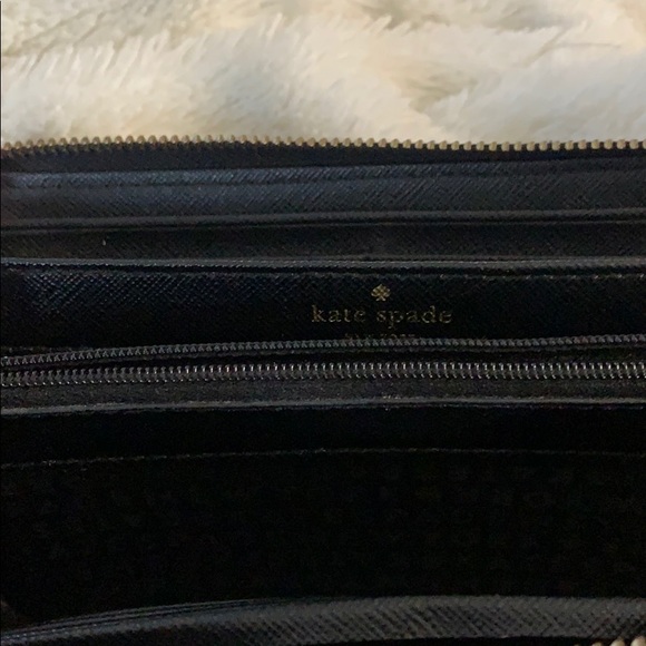 Kate Spade wallet - Picture 3 of 7
